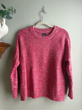 GAP pink crewneck pullover sweater